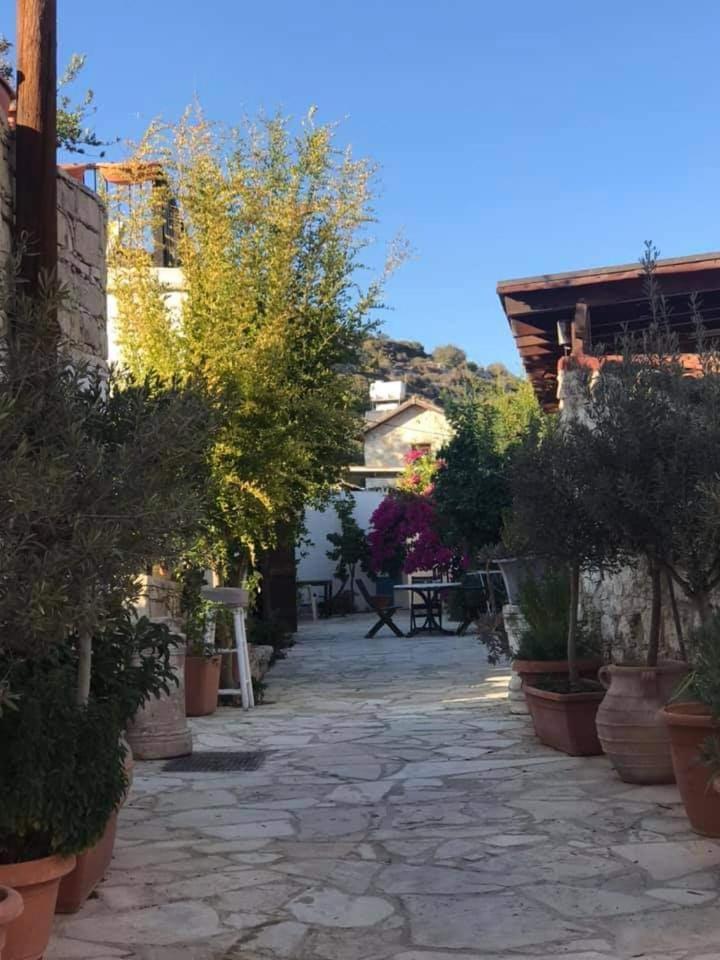 Avalon Village Houses Limassol Extérieur photo