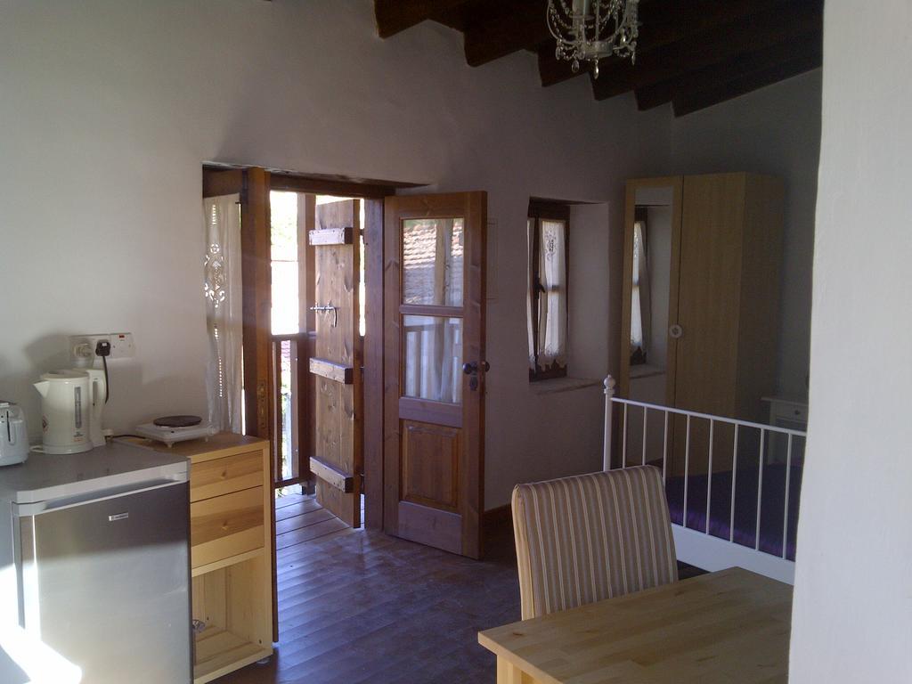 Avalon Village Houses Limassol Extérieur photo