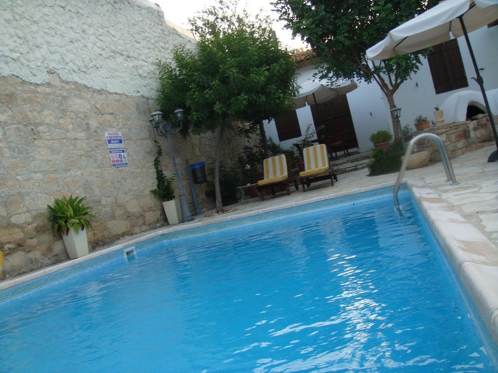 Avalon Village Houses Limassol Extérieur photo