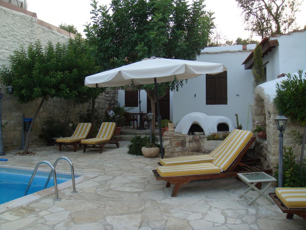 Avalon Village Houses Limassol Extérieur photo